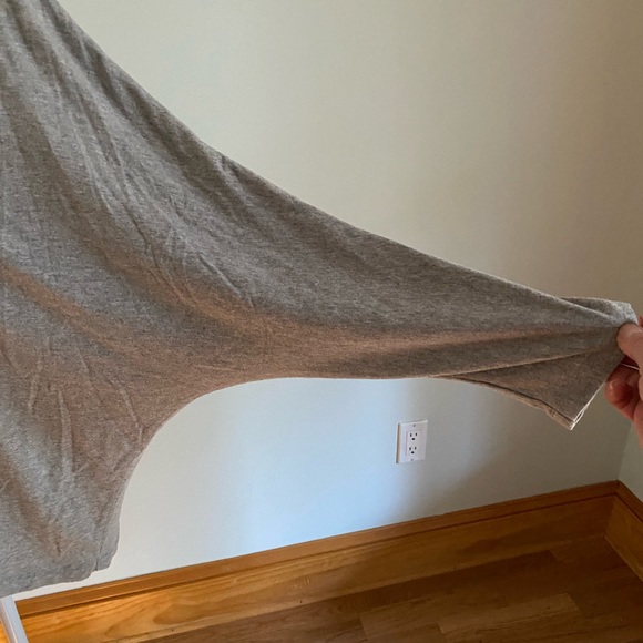 Victoria’s Secret LUDI Gray Embellished V-neck  M - Picture 5 of 9